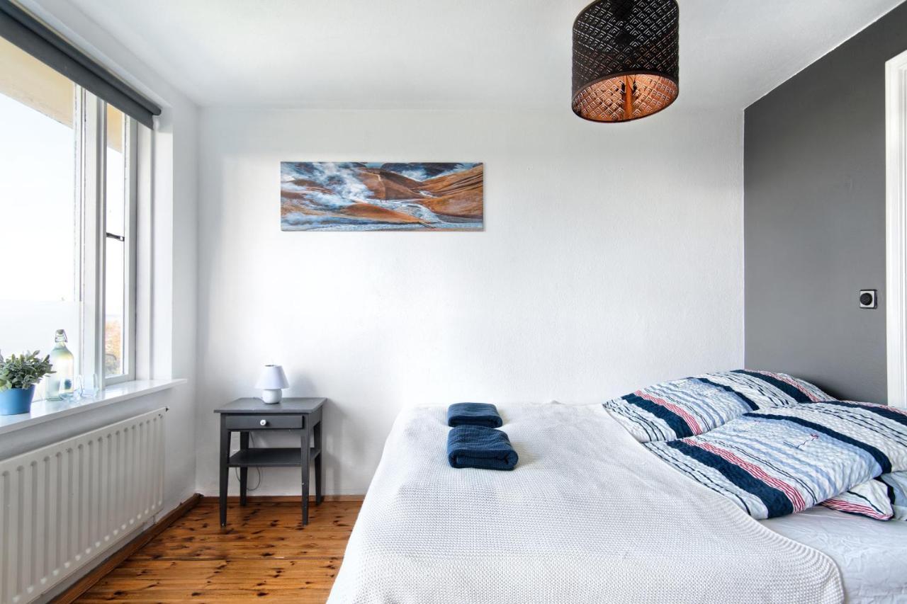 Grotta Northern Lights - & Guest house 3*