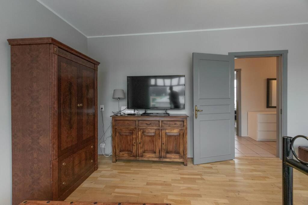 Apartamento Central - 4 Bedroom *