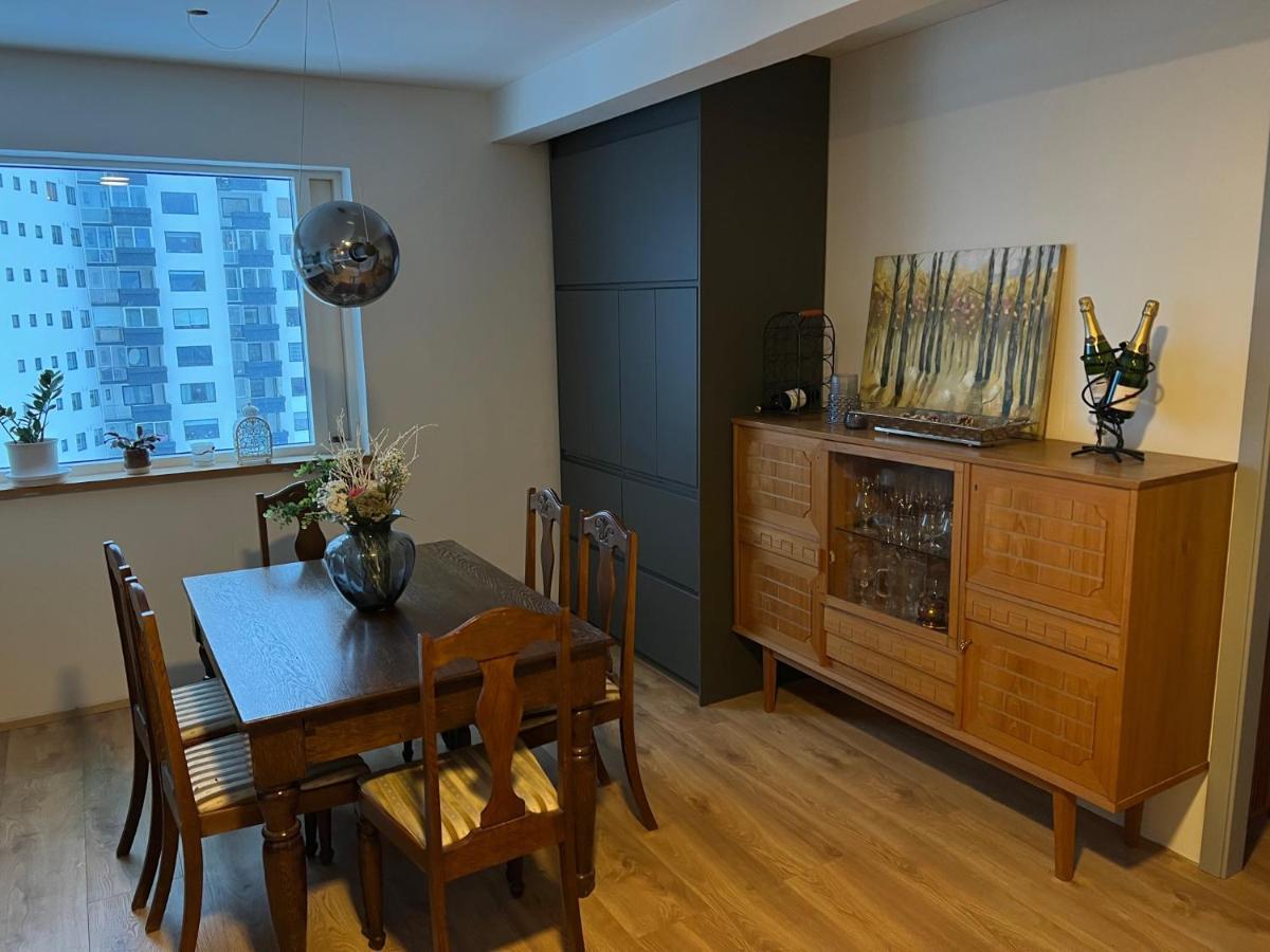 Apartment Jm - A Cozy Two Bedroom Reykjavik