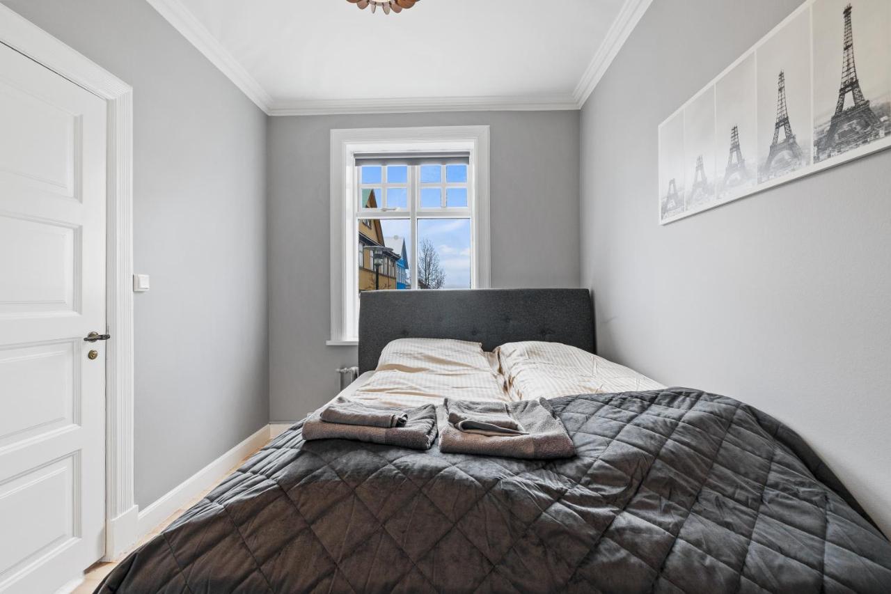 Apartment Bjarg 1920 Reykjavik