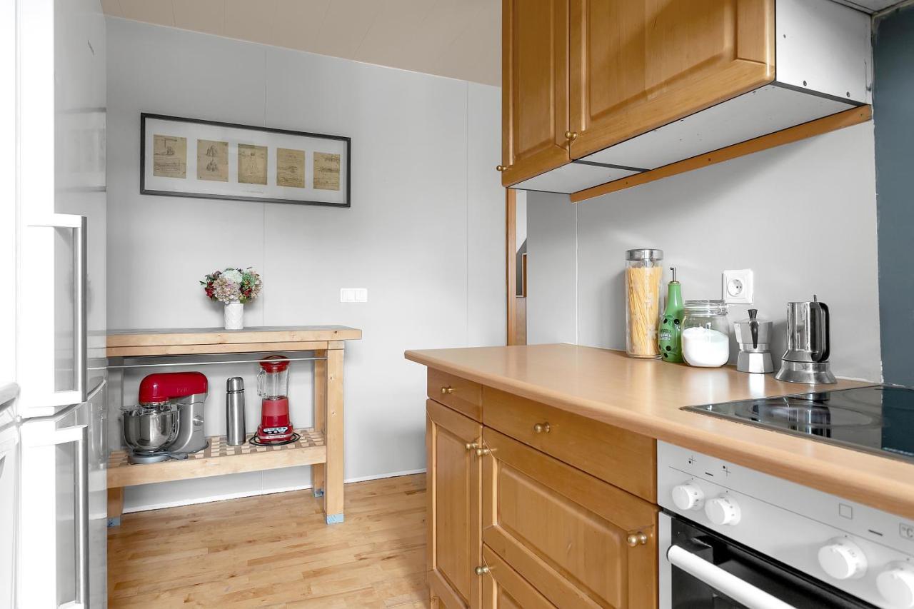 Lovely 2-bedroom Apt - Quiet Seaside Neighborhood Apartment Reykjavik