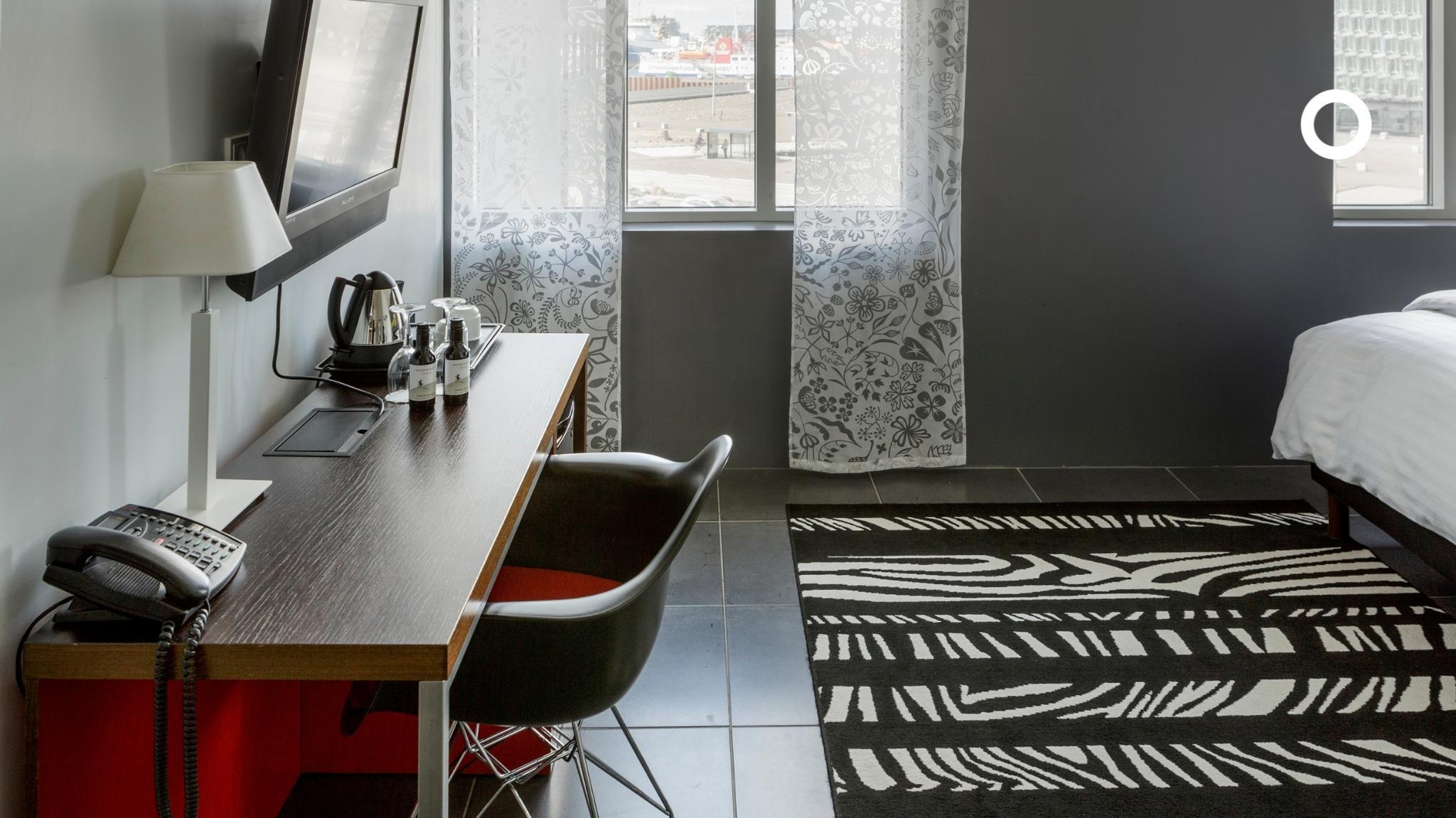 Center Arnarhvoll 4* Reykjavík