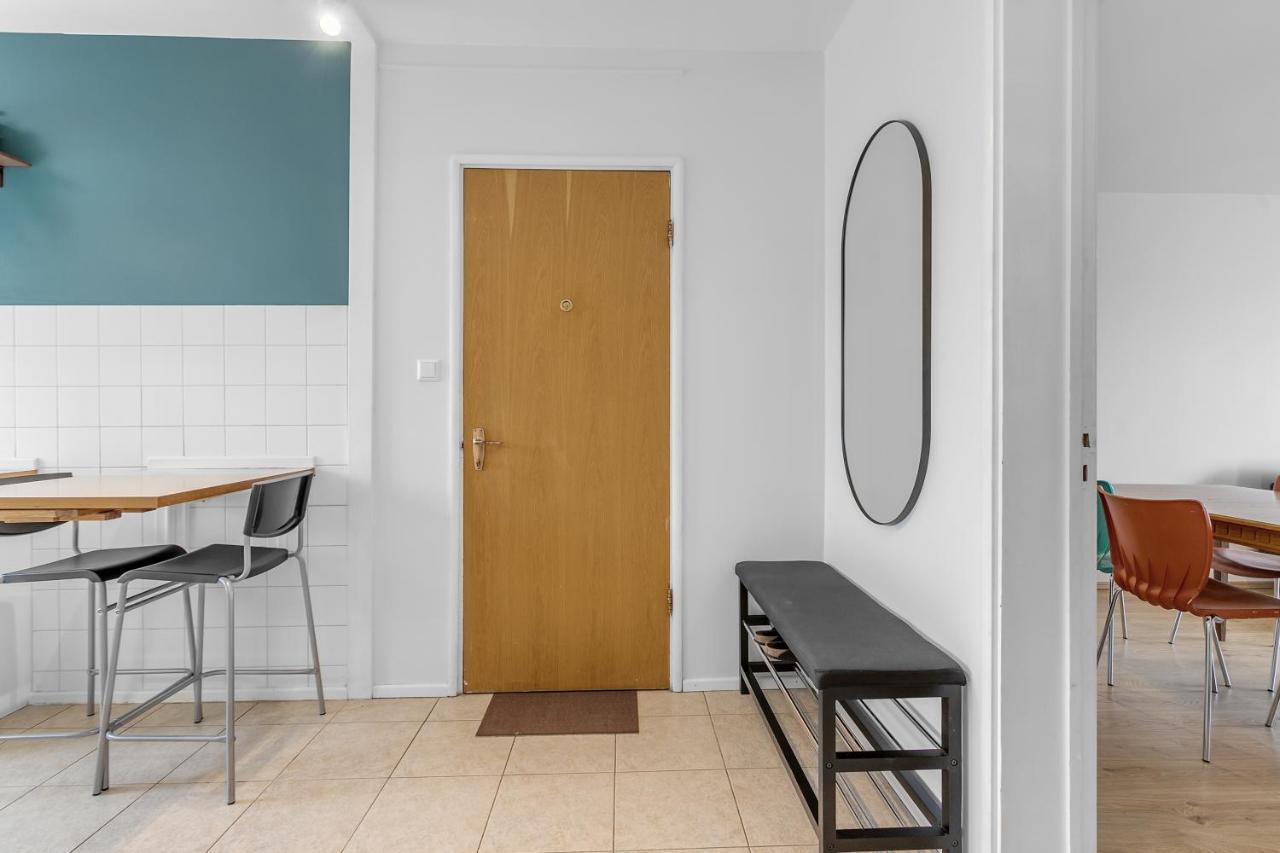 Apartment Charming 2-bedroom - Ideal Location