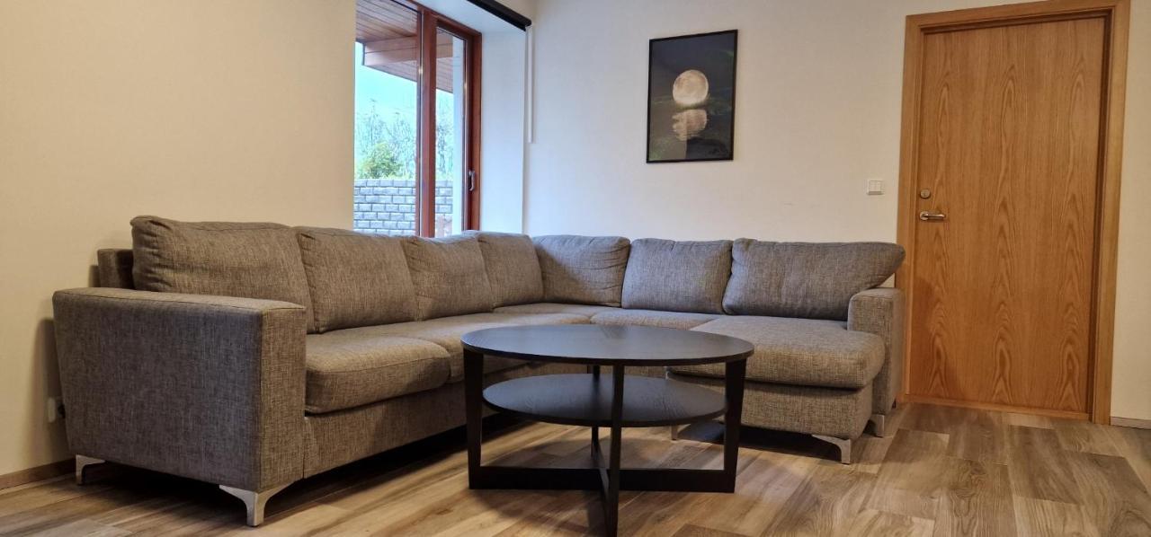 Lovely 2-bedroom In Kopavogur Apartment *