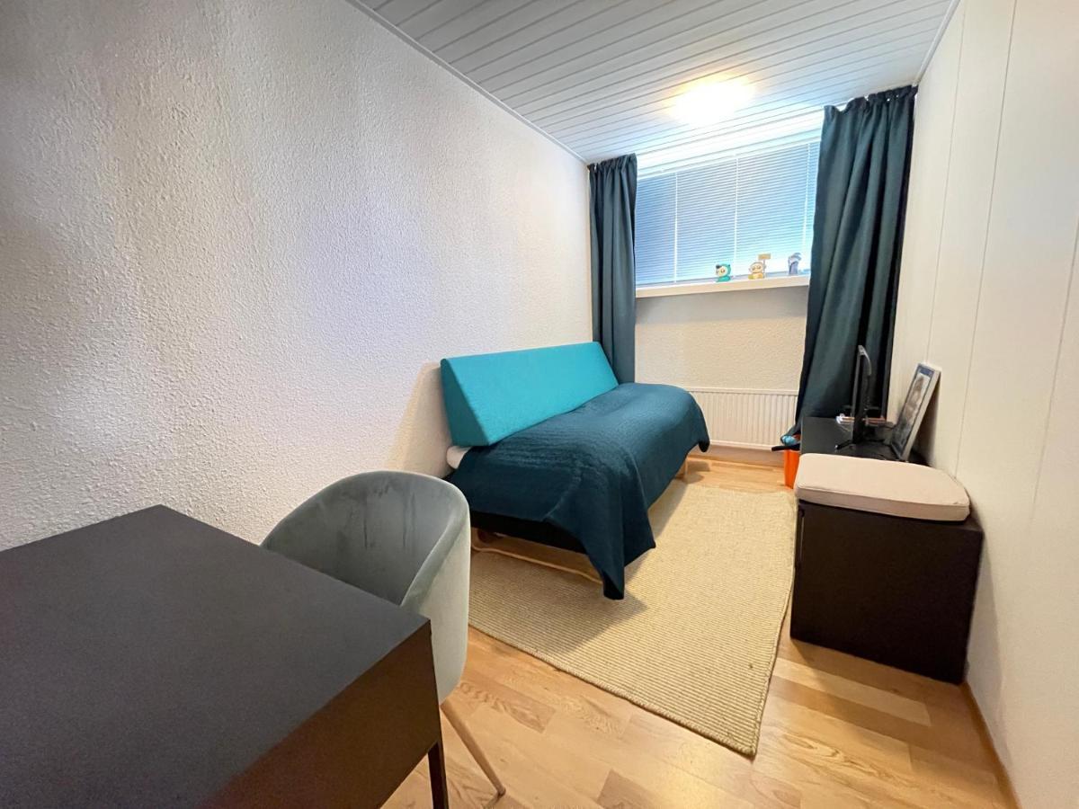 Apartment Cosy And Spacious In Reykjavik