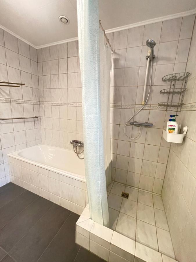 Spacious And Cozy 4 Bedroom House In * Reykjavik