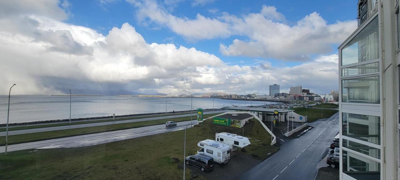 Apartment Ocean View In Downtown Reykjavik
