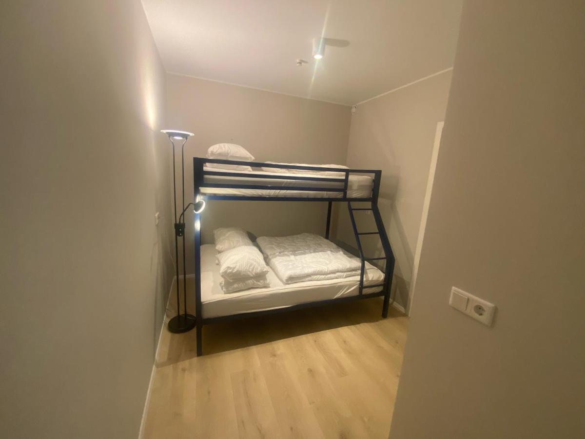 Modern And Spacious 2br Only 5,5 Km Drive From Downtown Apartment Reykjavik