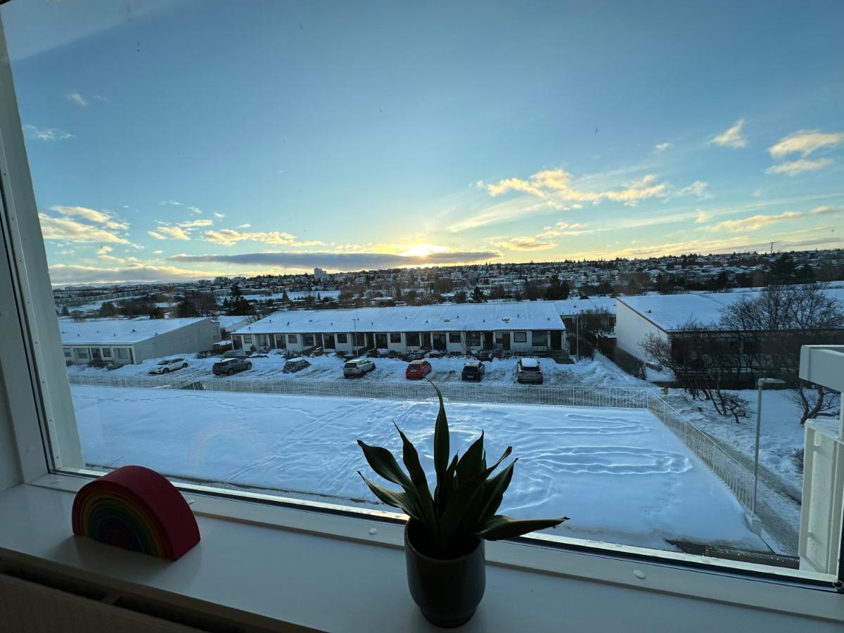 Apartment Modern And Centrally Located 3bedr In *