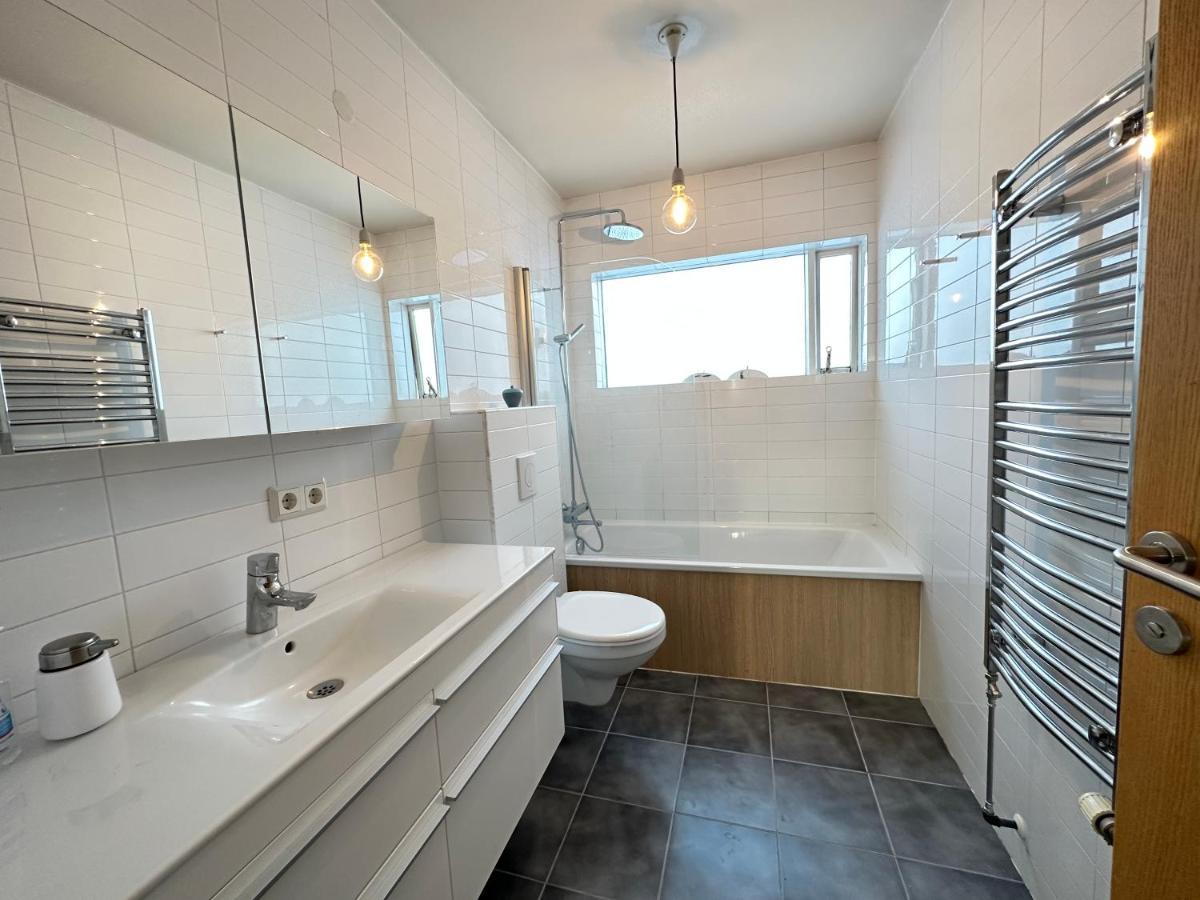 Apartment Modern And Centrally Located 3bedr In Reykjavik
