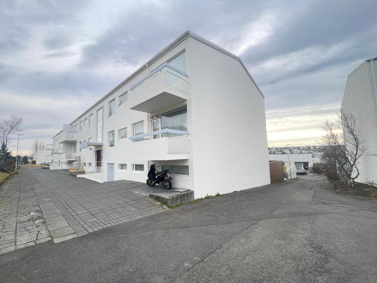 Apartment Modern And Centrally Located 3bedr In *