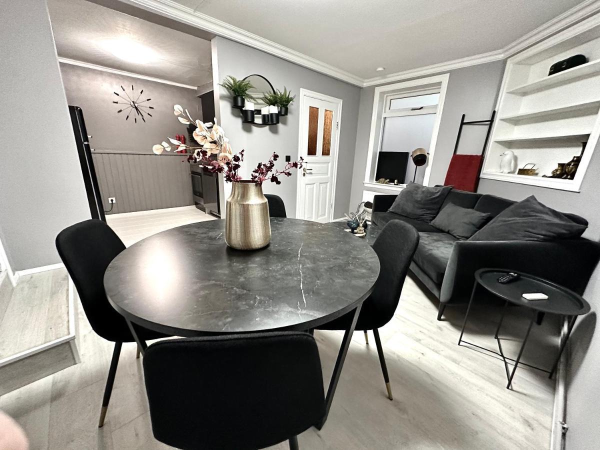 Apartment Mos *