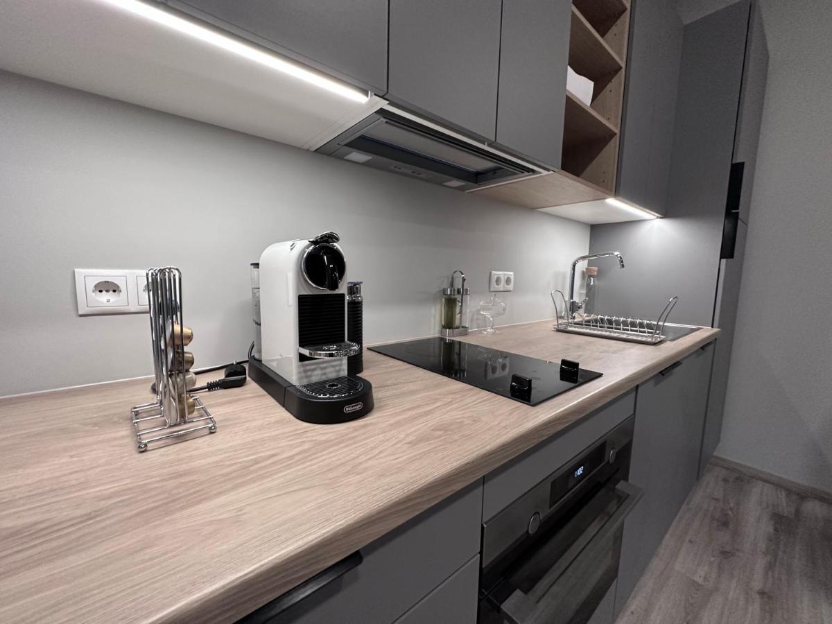 Apartment Hh *