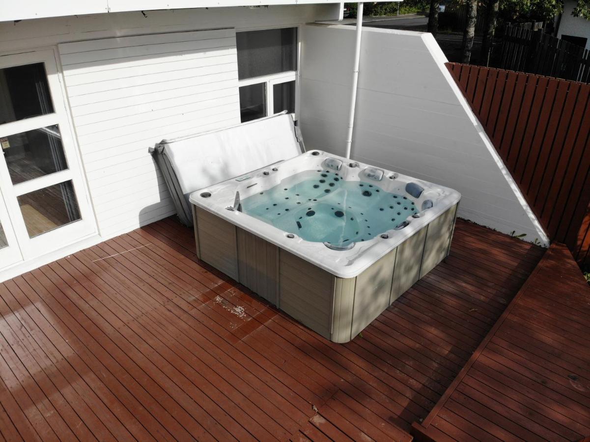 Villa Big Centrally Located In