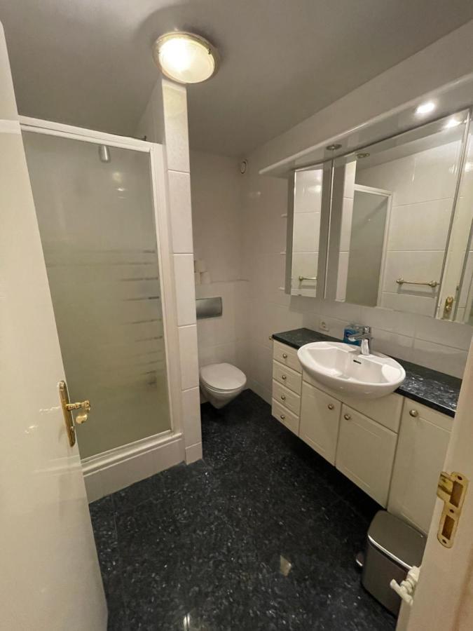 Villa Big Centrally Located In