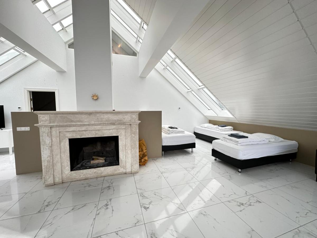 Big Centrally Located In Reykjavik