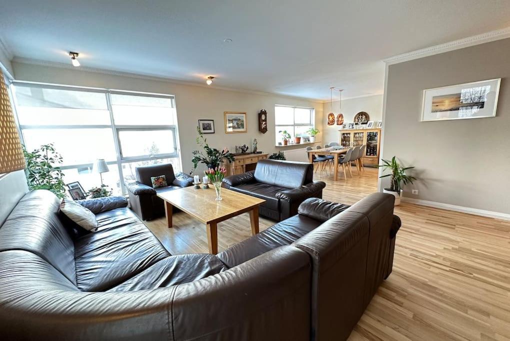 Spacious And Family Friendly In *