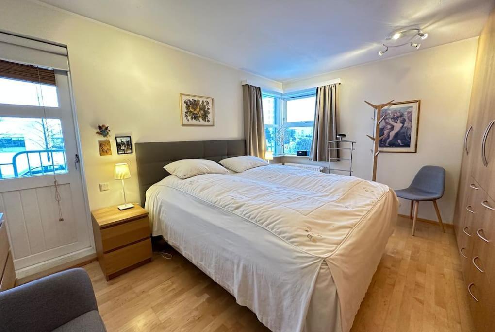 Apartment Spacious And Family Friendly In *