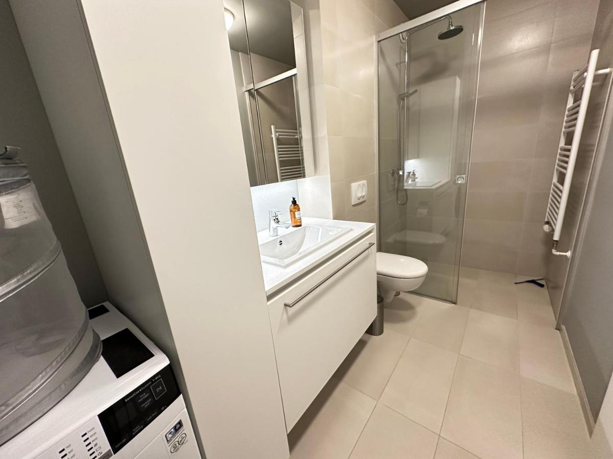 Modern 2 Bedroom In Kopavogur, Centrally Located. Apartment Reykjavik