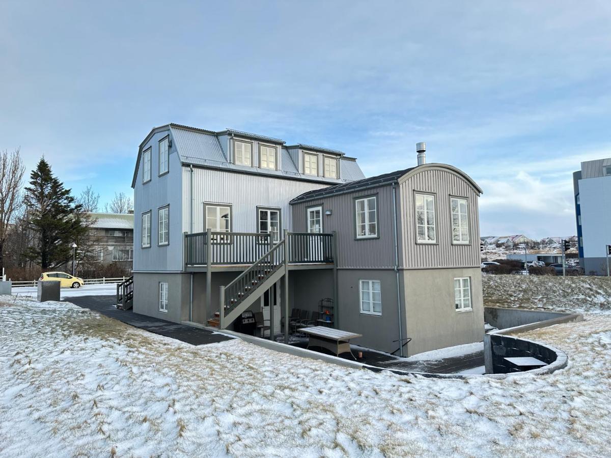 A New House That Is A Mix Of An Historic House * Reykjavik
