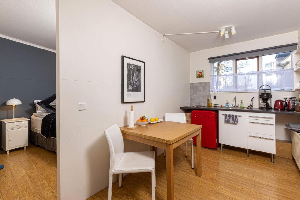 Downtown Sanctuary With Private Entrance * Reikiavik