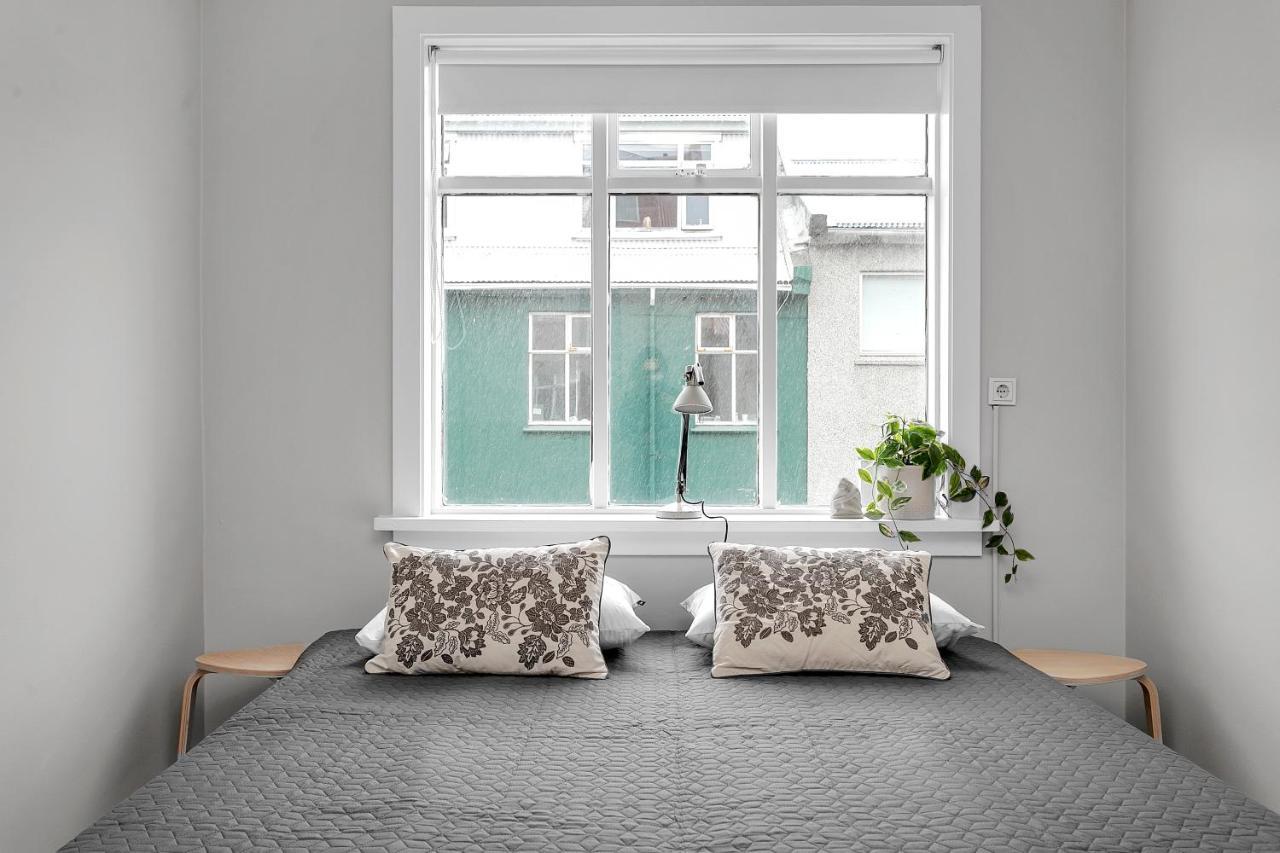 Apartment Modern & Cozy Downtown Reykjavik