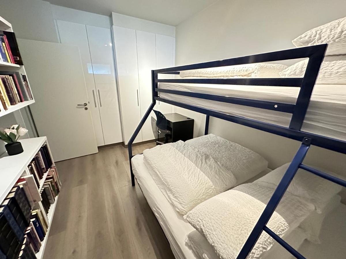 Modern Family Friendly House Centrally Located In