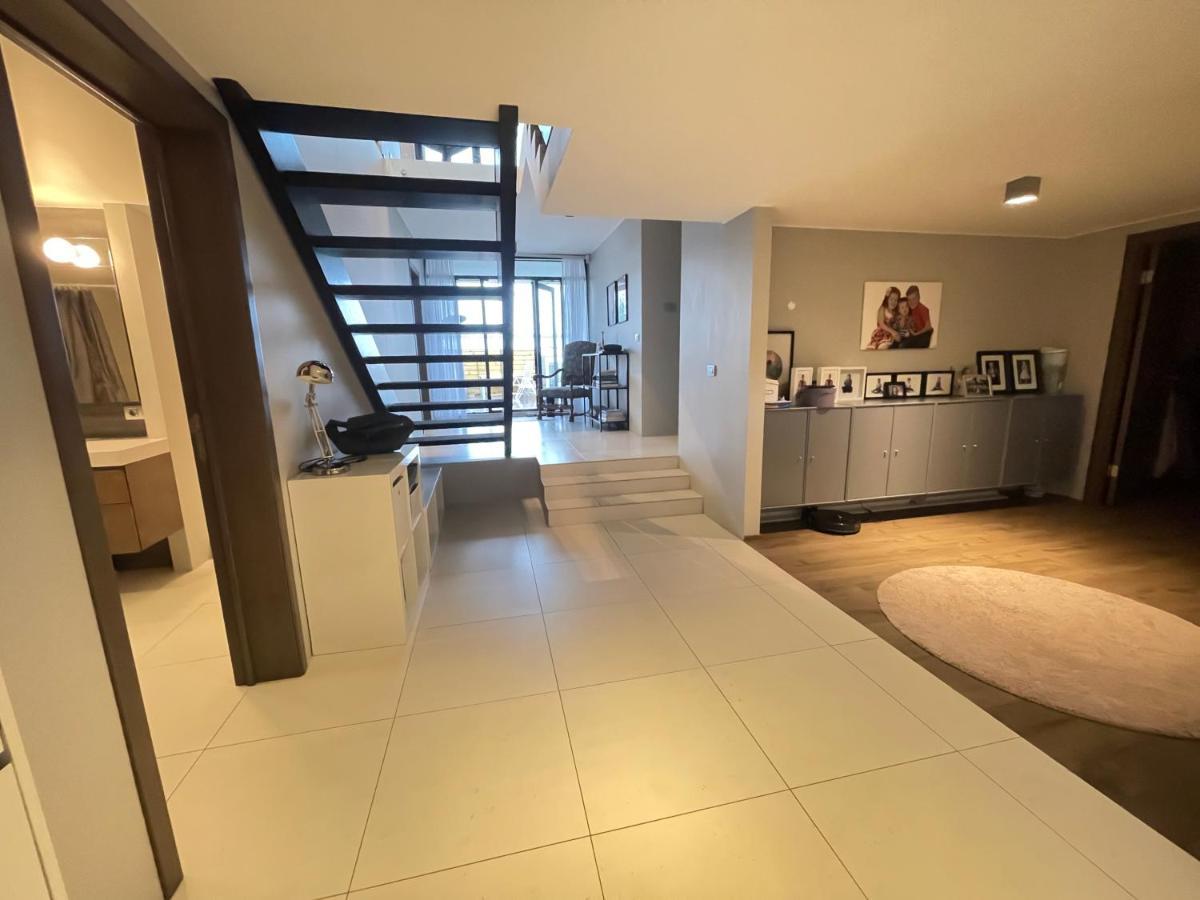 Modern Family Friendly House Centrally Located In Сasa de vacaciones Reikiavik