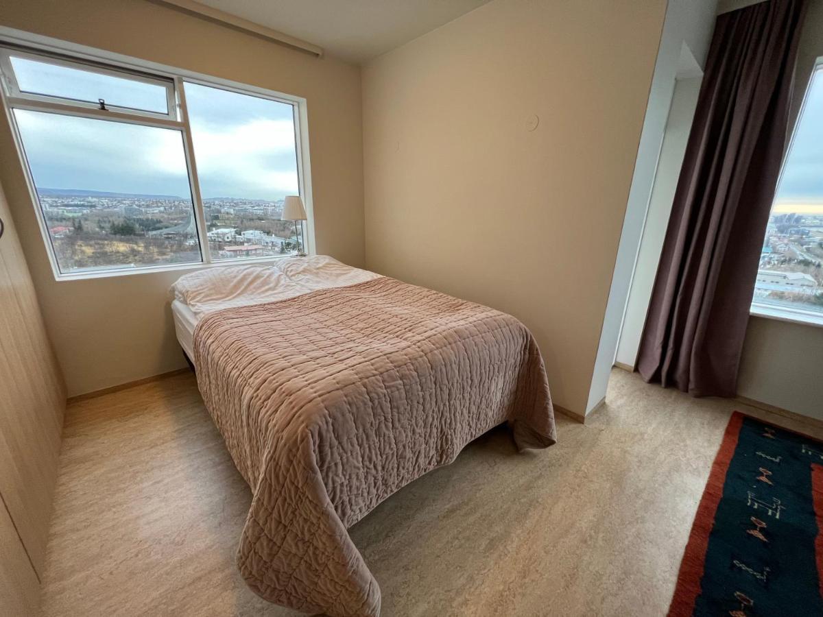 Panoramic With Stunning View - Free Parking Apartamento