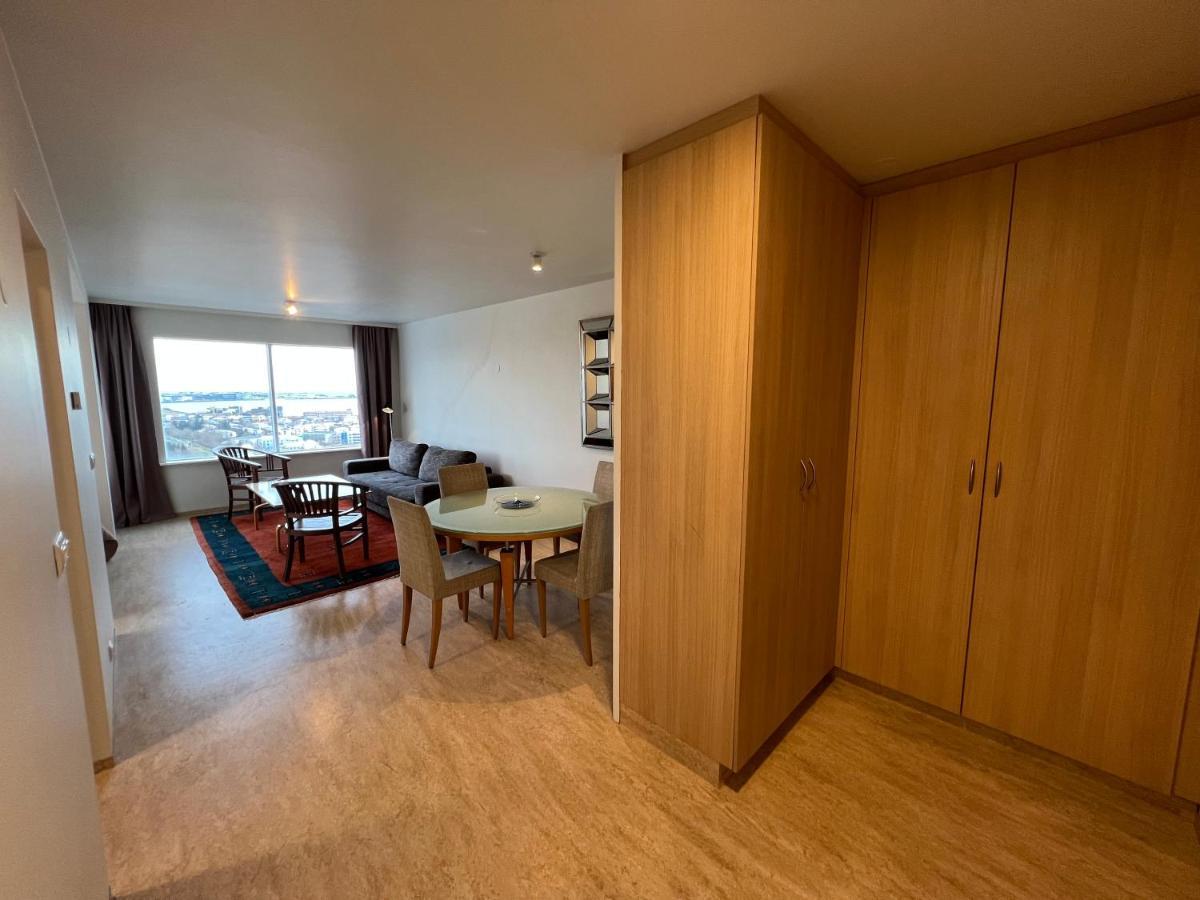 Panoramic With Stunning View - Free Parking Apartamento