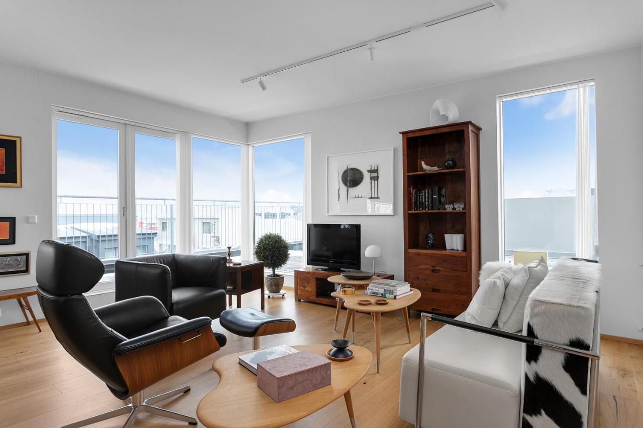 Downtown Penthouse Apartment