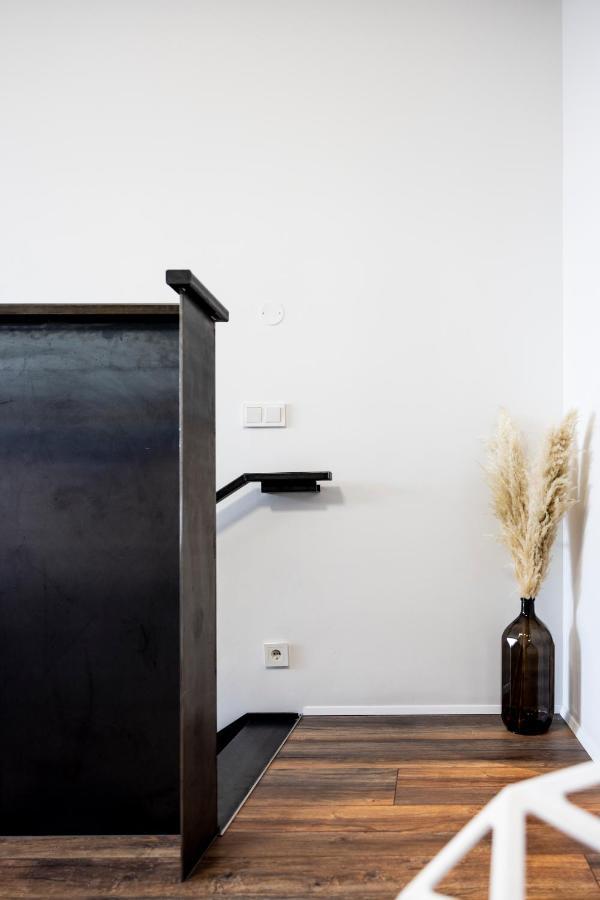 Loft-style Duplex With Balcony In Downtown Apartamento Reikiavik