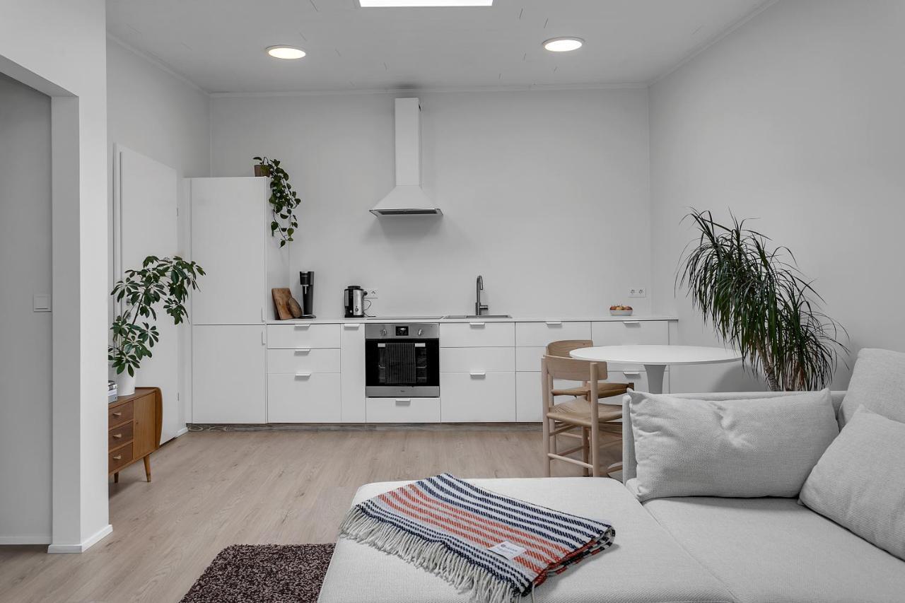 Bright & Cozy Studio