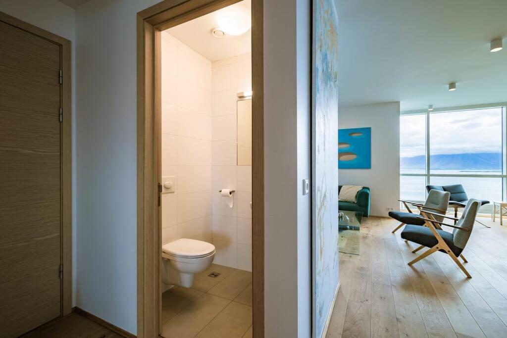 Luxury Downtown With Stunning Views Reykjavik