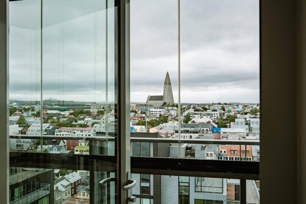 Luxury Downtown With Stunning Views Apartment Reykjavik