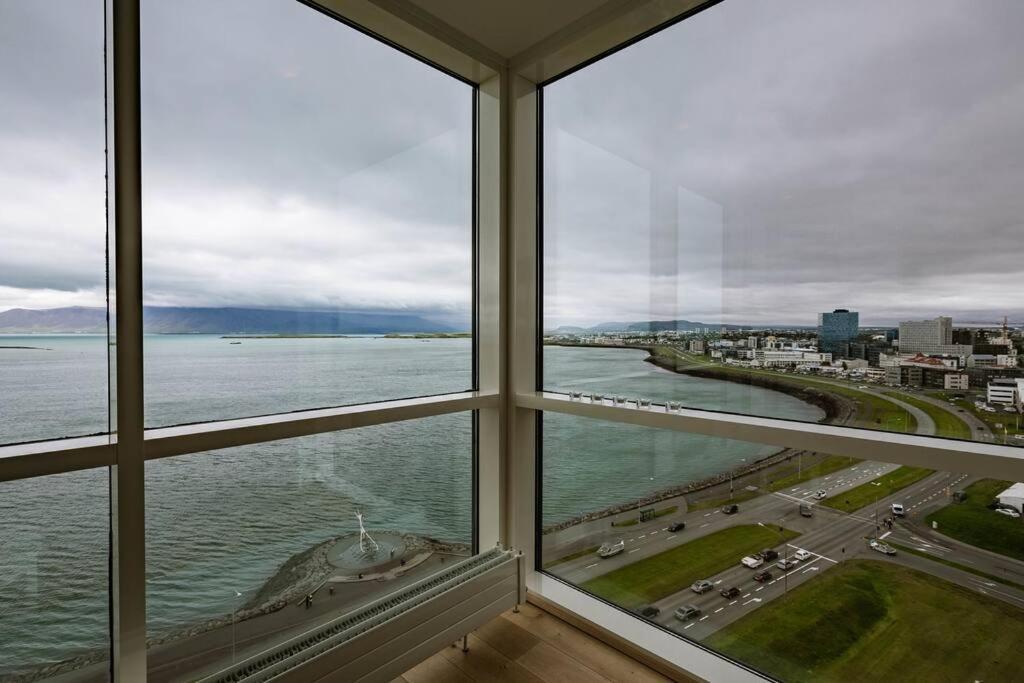 Luxury Downtown With Stunning Views Reykjavik