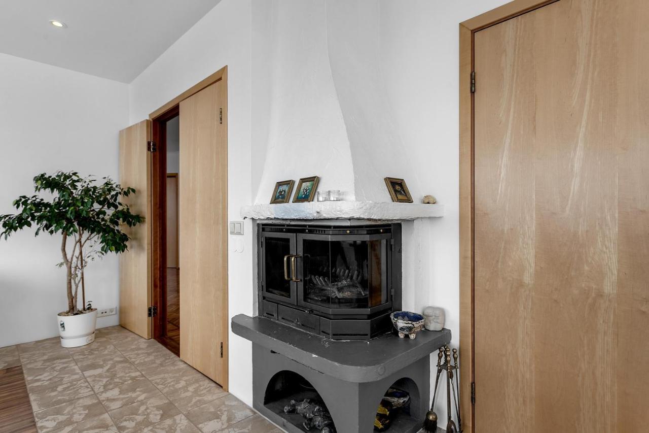 Serene And Cozy 4 Bedroom Retreat * Reykjavik