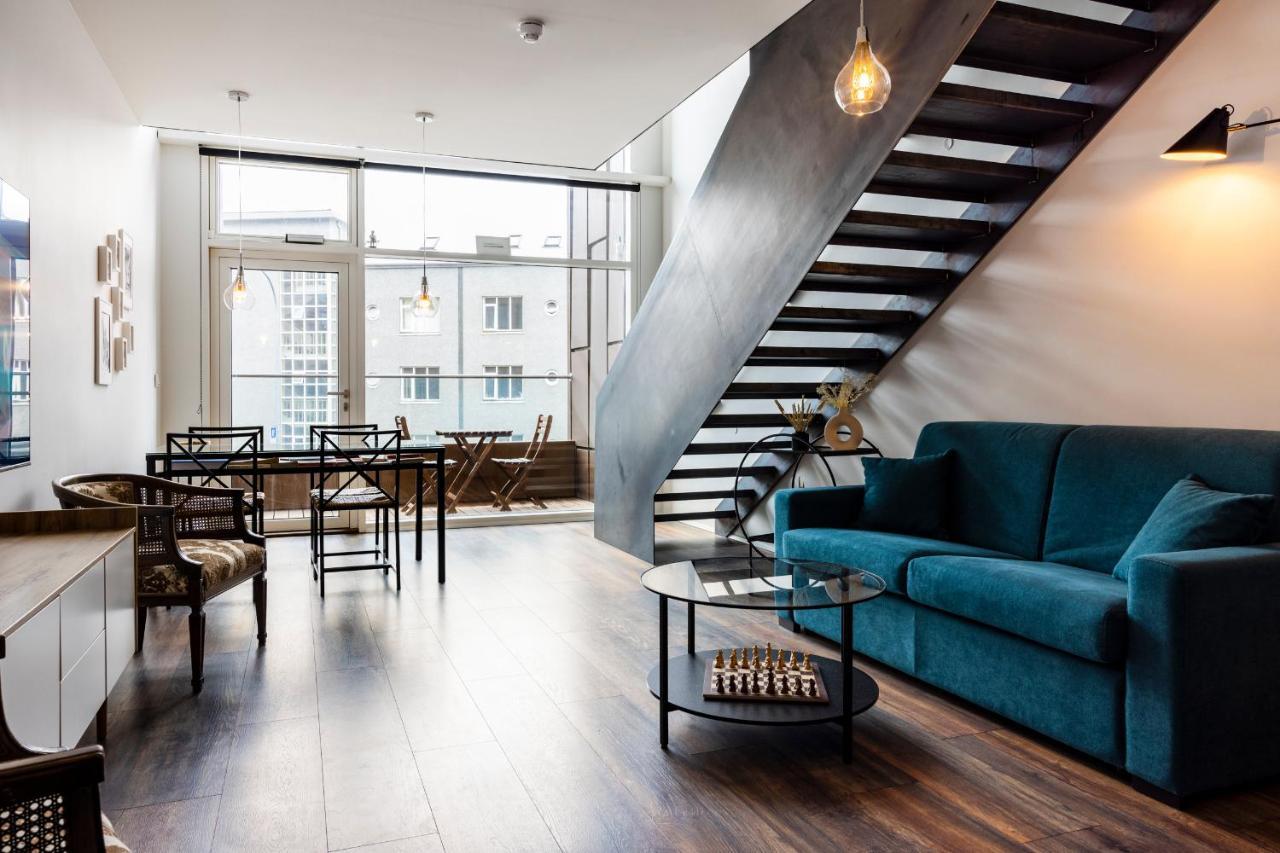 Loft-style Duplex With Balcony In Downtown Apartamento Reikiavik