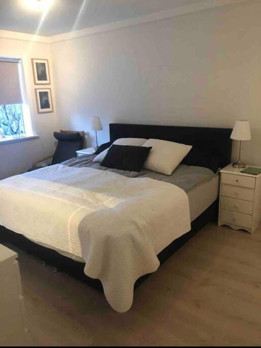 With 4 Bedrooms - Center Apartamento Reiquiavique