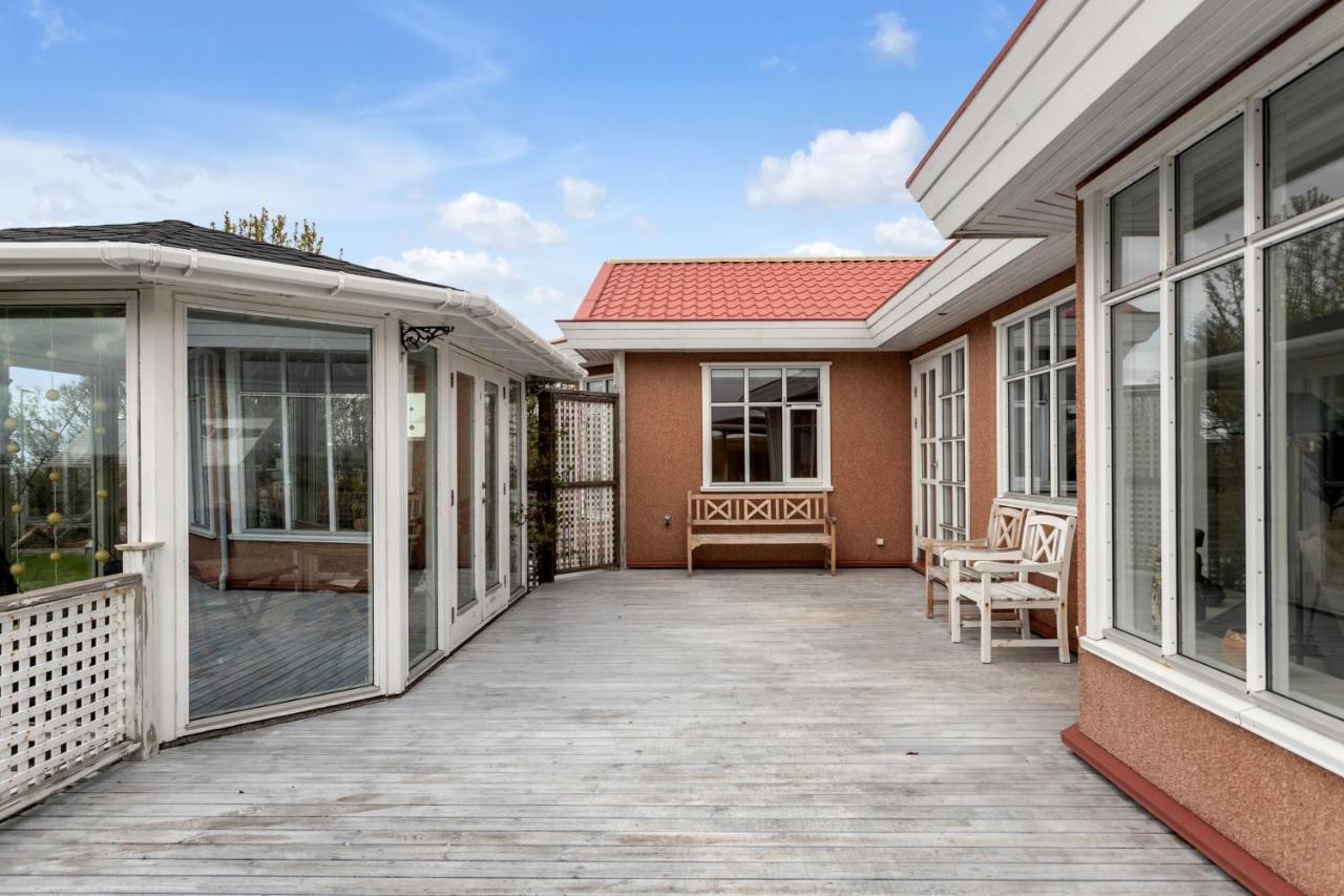 Serene And Cozy 4 Bedroom Retreat Apartment