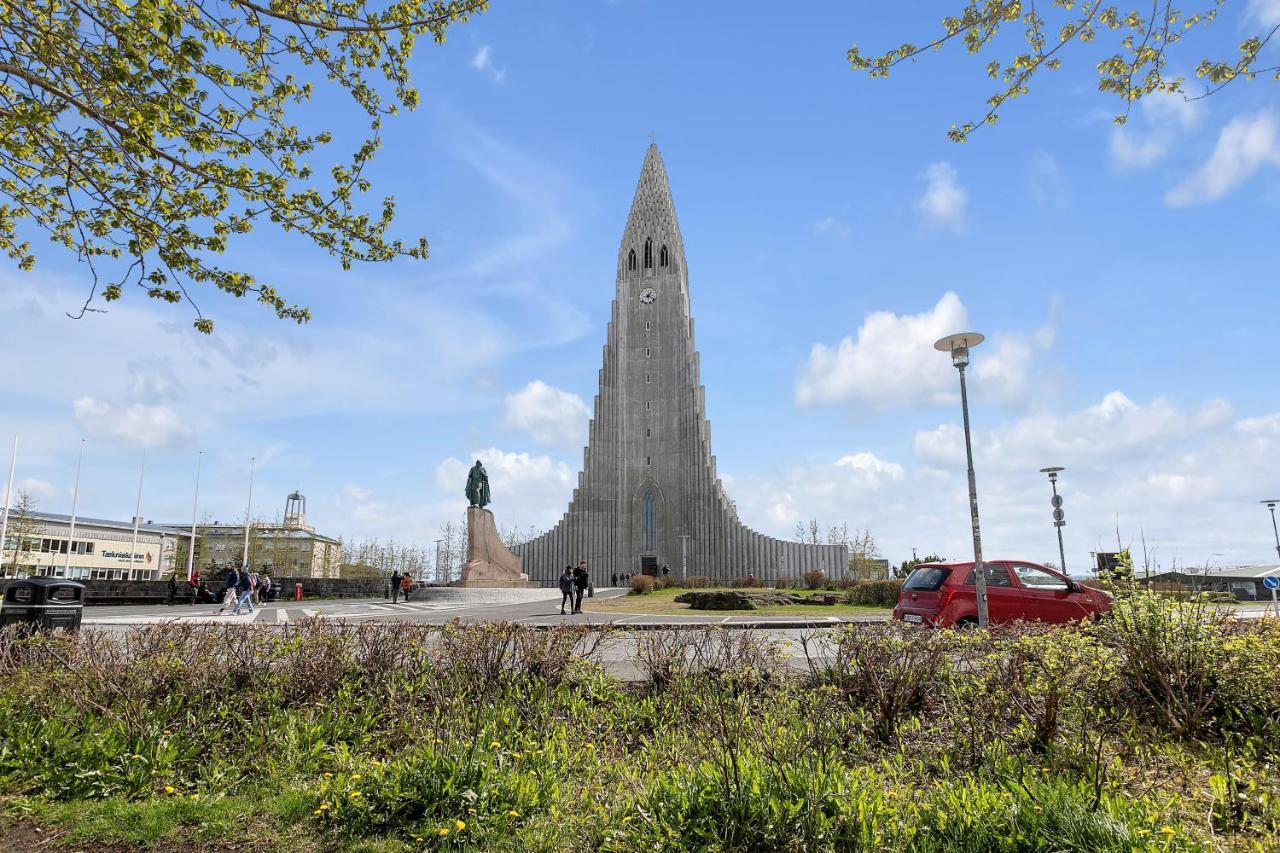 Central And Cozy * Reykjavik