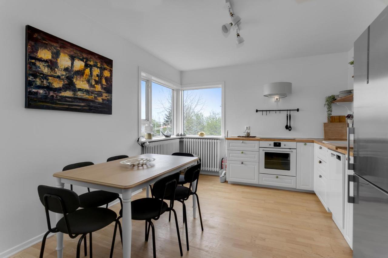 Cozy 2br * Reiquiavique