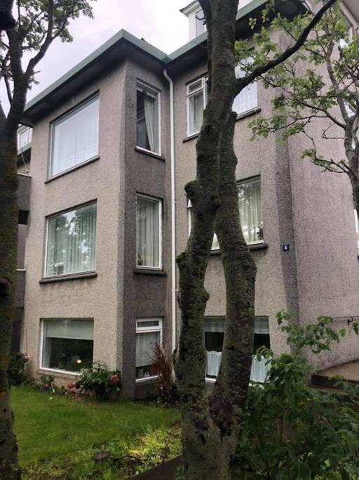 With 4 Bedrooms - Center Reiquiavique