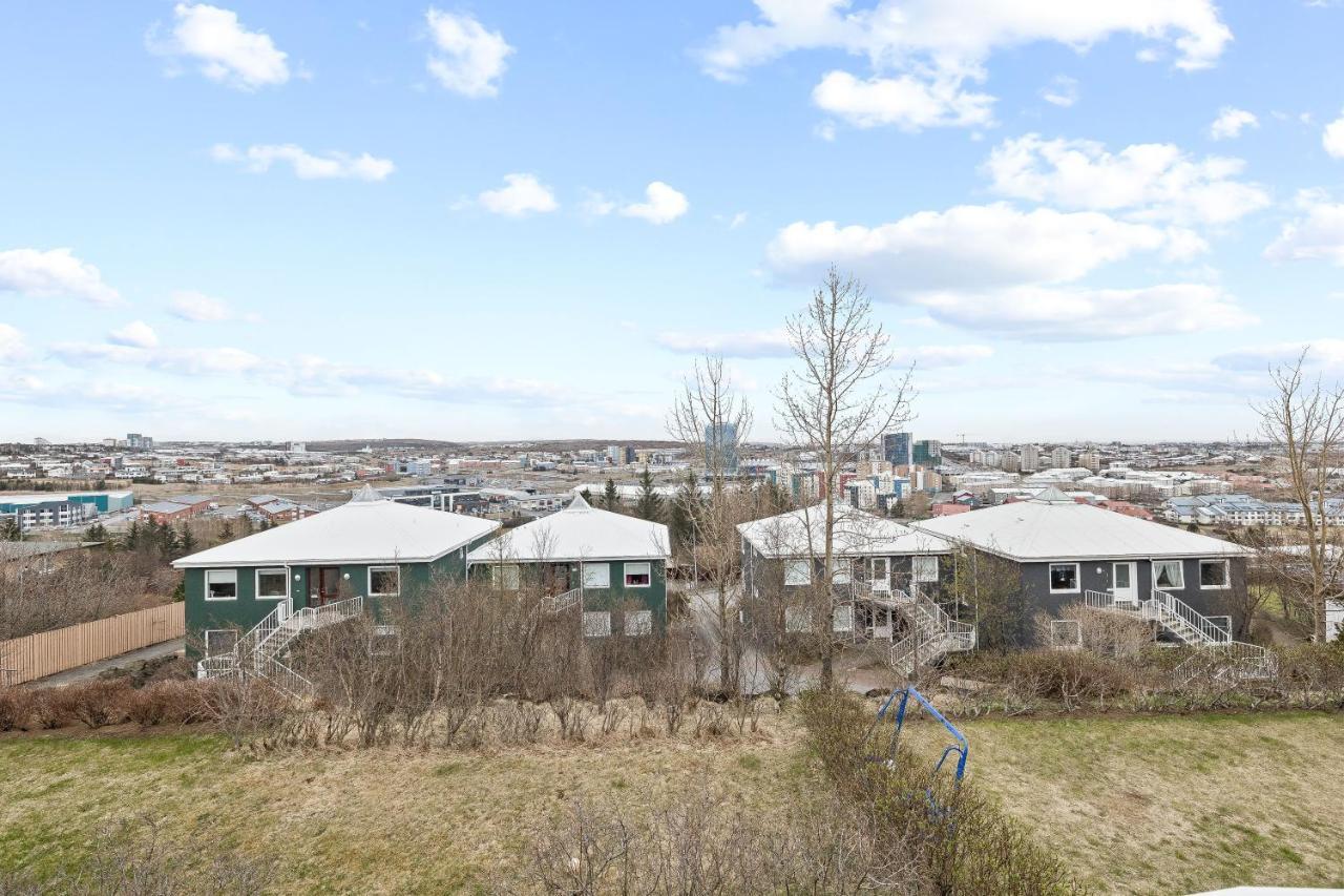 Apartment Jaw-dropping Views, Spot.