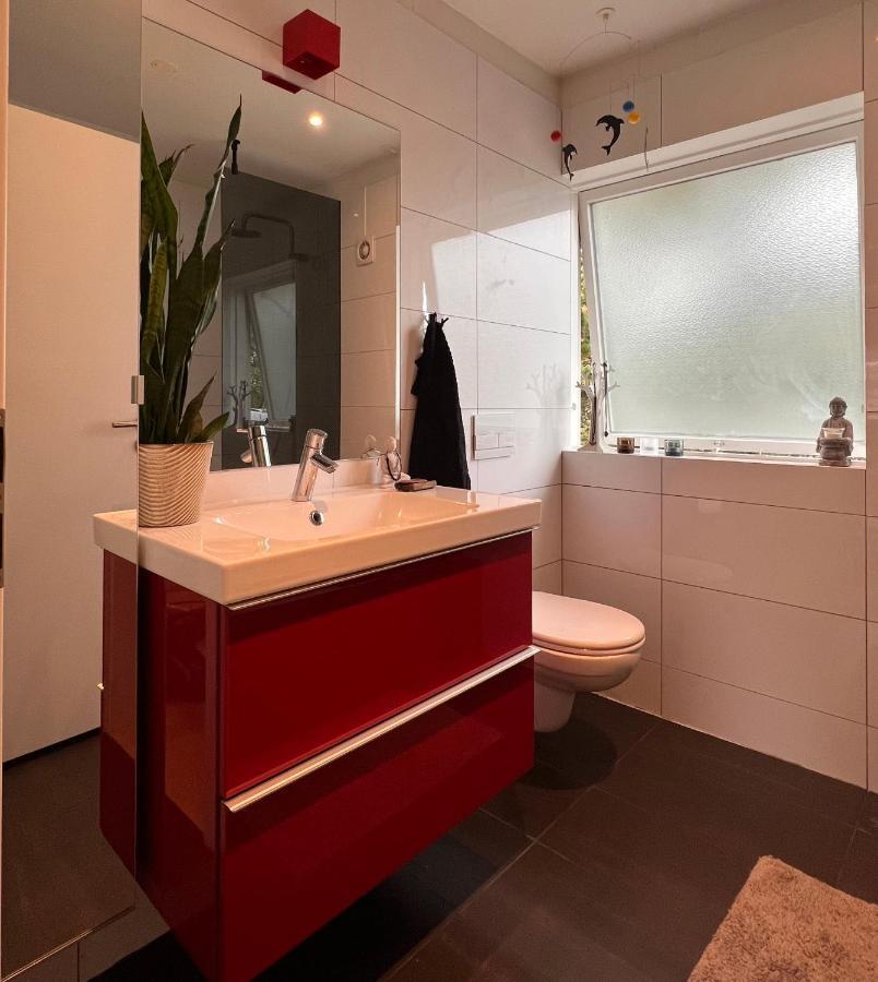 Beautiful 3 Bedroom Modern House With Patio Villa Reykjavik
