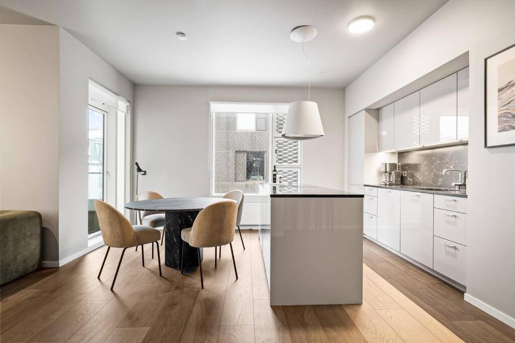 Apartamento Private Lux 2br & 2ba Center With Free Parking Reikiavik