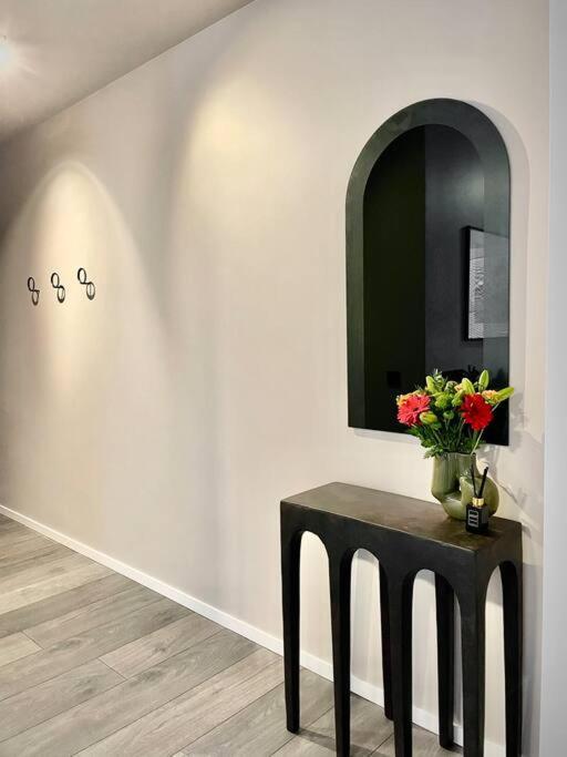 Apartamento Private Lux 2br & 2ba Center With Free Parking *