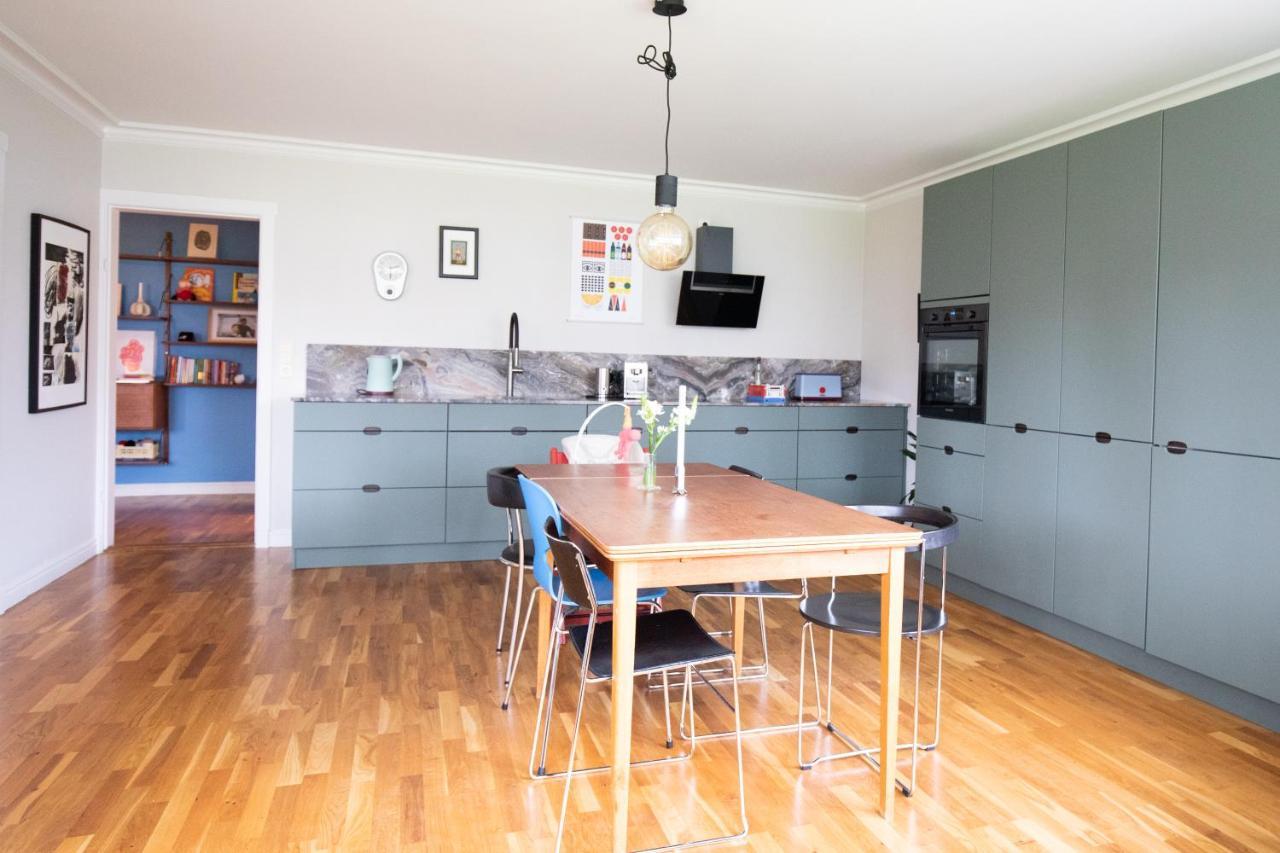 Apartment Bright Near Center