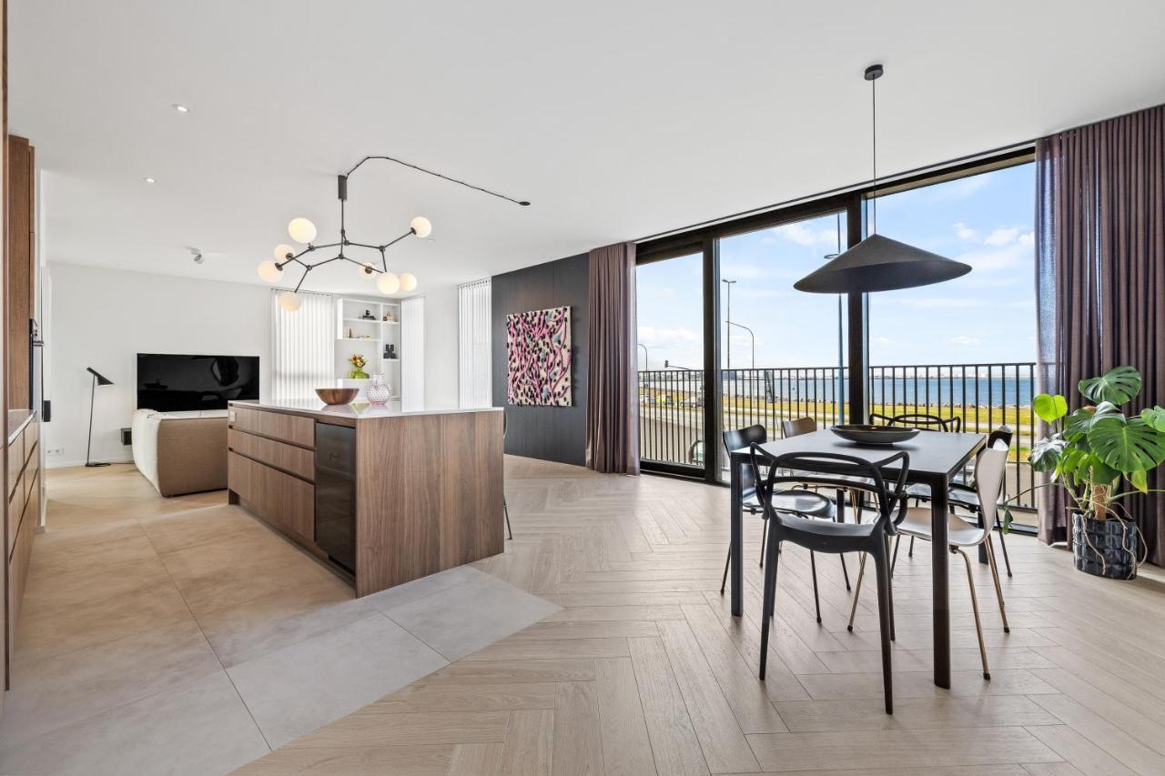 Apartment Specious 3br & 2ba With Ocean View - Free Parking *