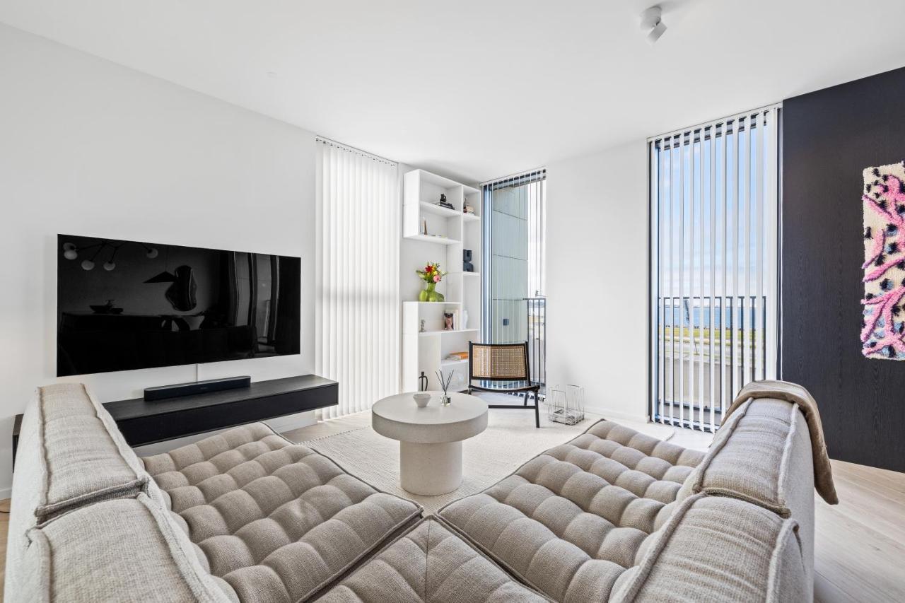 Specious 3br & 2ba With Ocean View - Free Parking Reykjavik